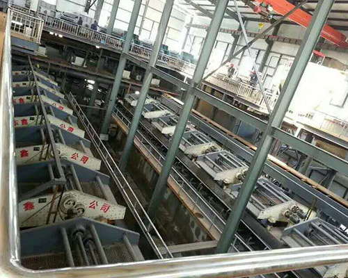 山西東鑫昶機(jī)械談?wù)劊轿飨疵涸O(shè)備選礦跑尾嚴(yán)重的問(wèn)題在哪里？